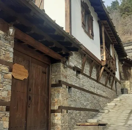 близнаците * Leshten