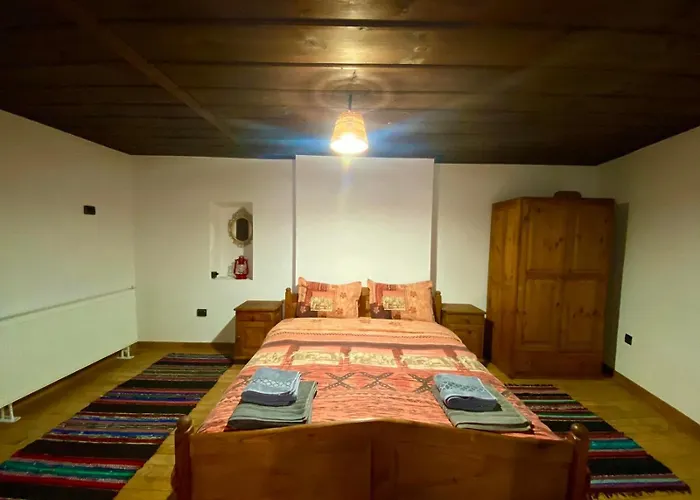 близнаците Διαμέρισμα Leshten